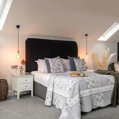 Daisy Cottage, Dalston, Peaceful, Rural Setting With Garden & Hot Tub Дом отдыха Карлайл